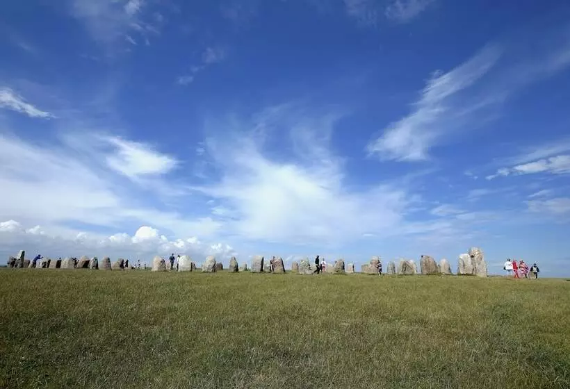 Mälarhusen Semesterby österlen   Stugor & Gårdssviter