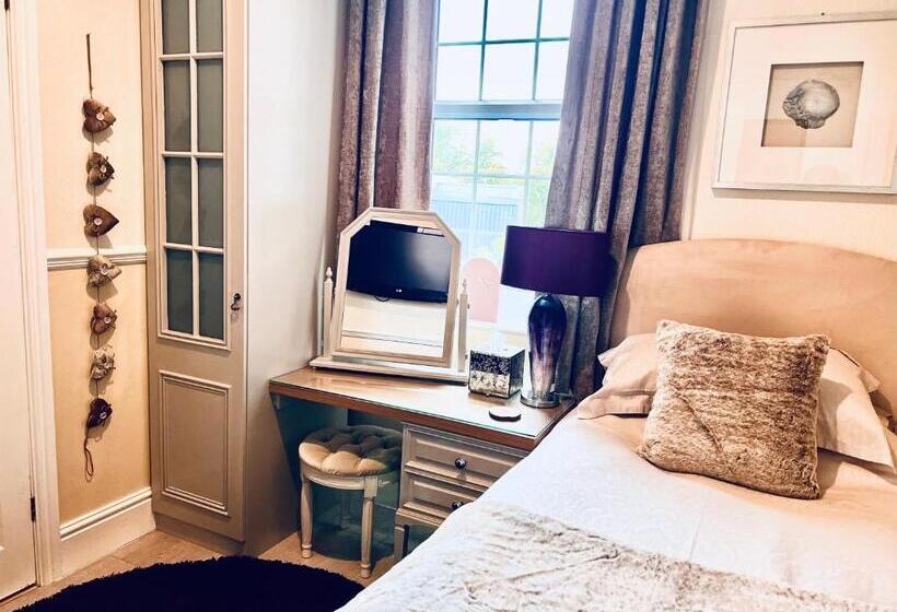 بنسيون Ashleigh House