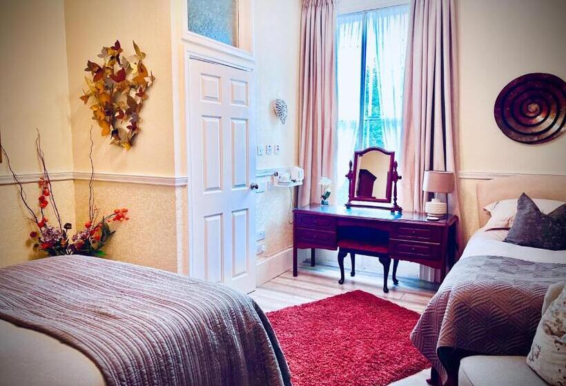 بنسيون Ashleigh House