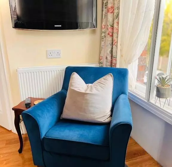 Majatalo Ashleigh House