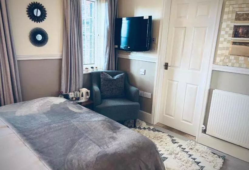 Majatalo Ashleigh House