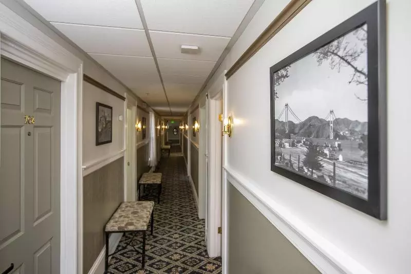 پانسیون Hayes Valley Inn