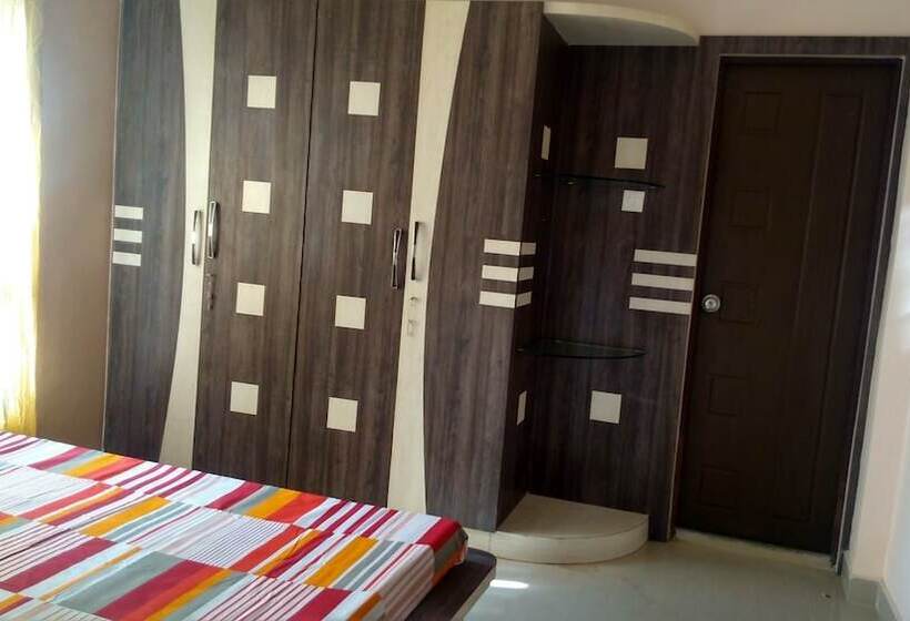 پانسیون Janardan Home Stay Cozy Rooms Puri