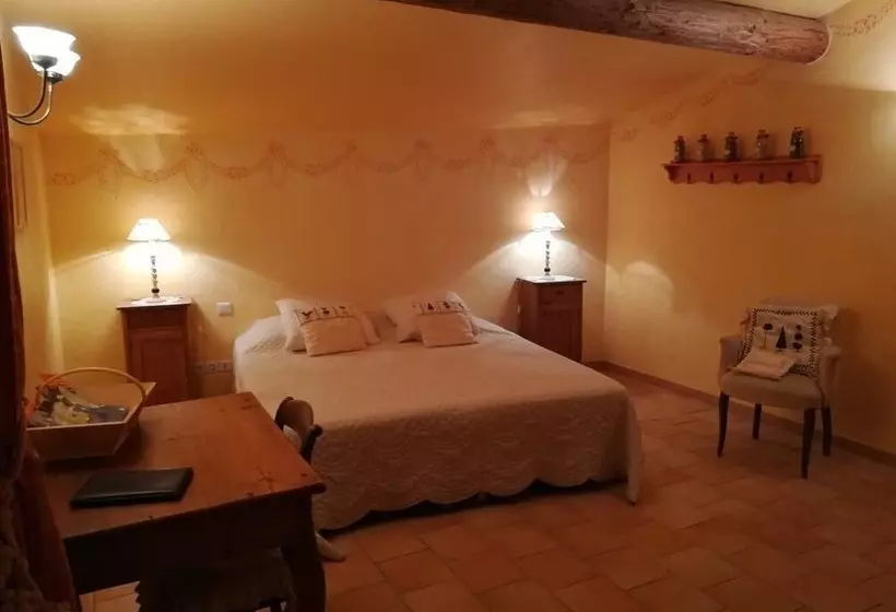 Majatalo La Capucine