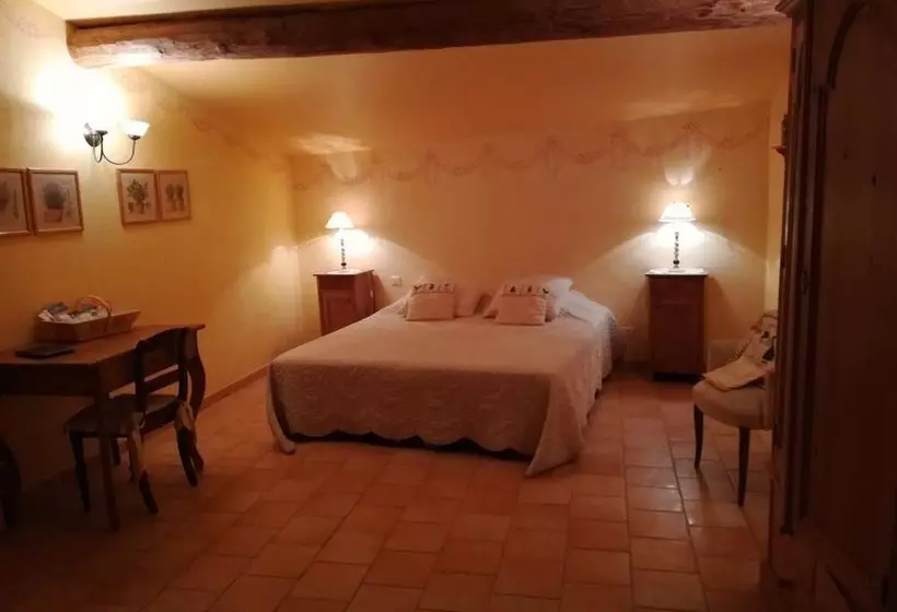 Majatalo La Capucine