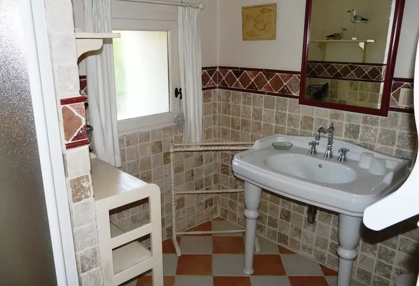 Majatalo La Capucine