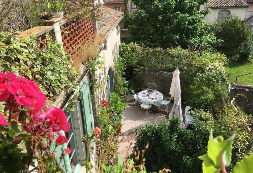 Пансион Les Asphodeles