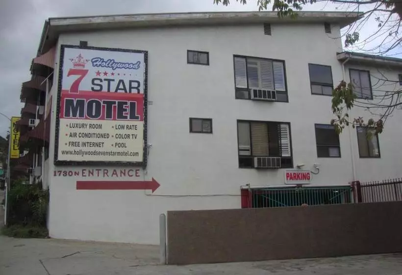 Hollywood 7 Star Motel