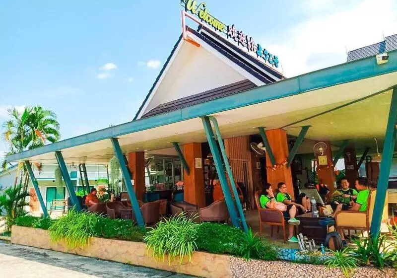 Ms Hotel & Resort Si Racha