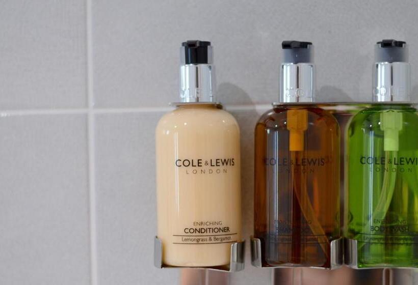 ホテル Q8 Boutique