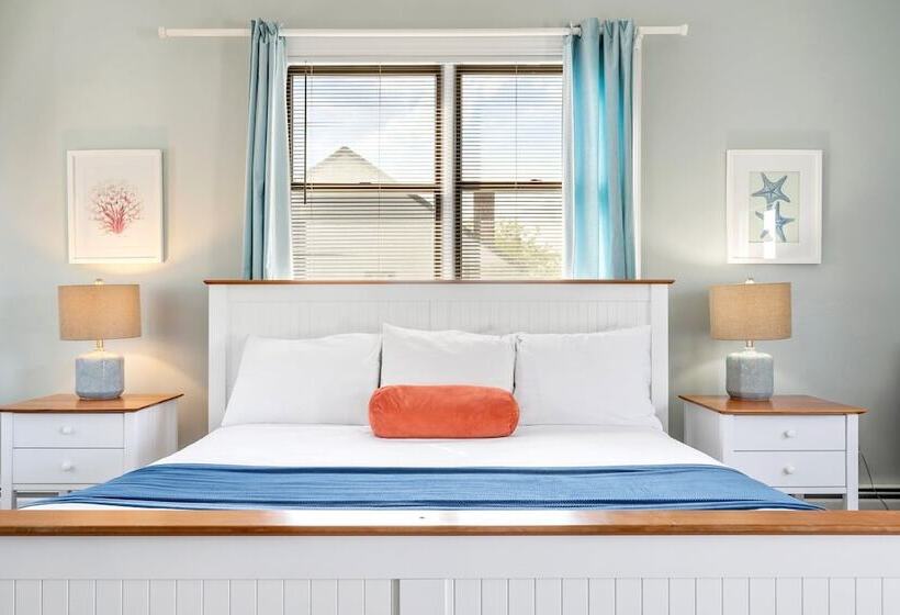 ホテル The Lighthouse Inn & Suites