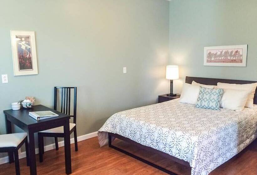 فندق Trailhead Lodging