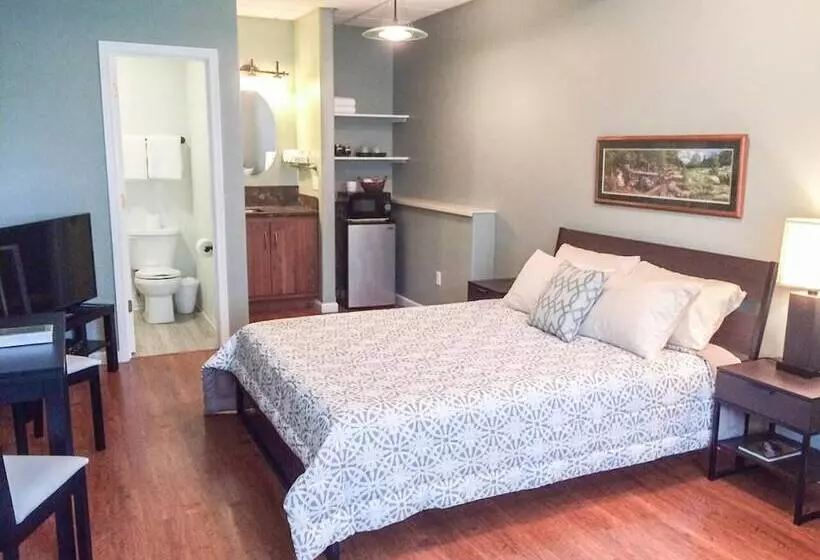 Hotelli Trailhead Lodging