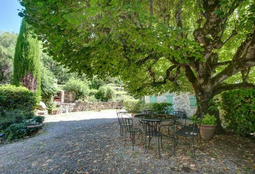 Le Mas Dormant En Provence