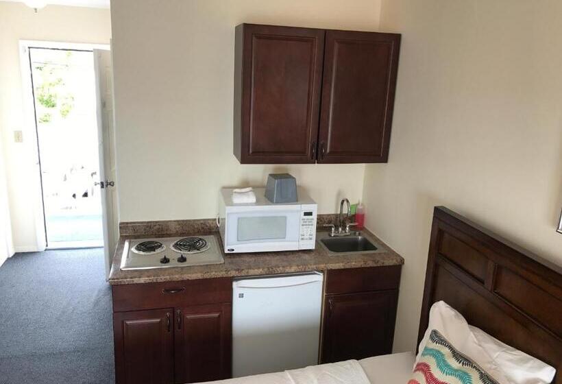 汽车旅馆  Ocean Surf Resort