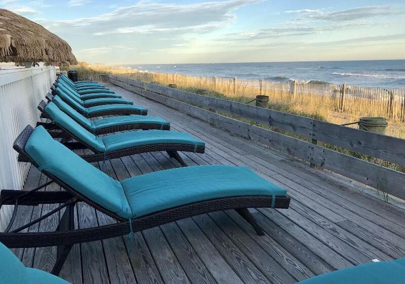 汽车旅馆  Ocean Surf Resort