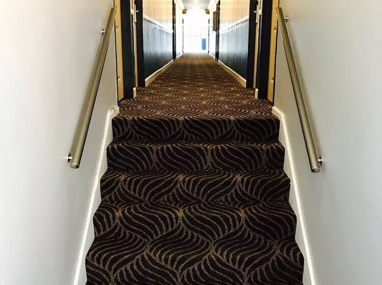 モーテル Relax Inn