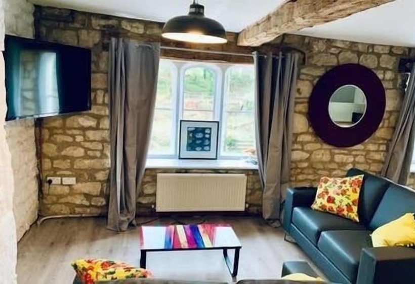 Old Fleece Apartments