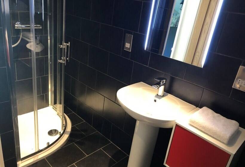 Old Fleece Apartments