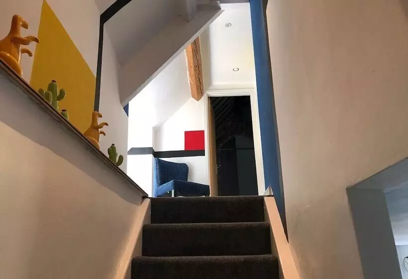 Old Fleece Apartments