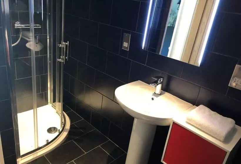 Old Fleece Apartments