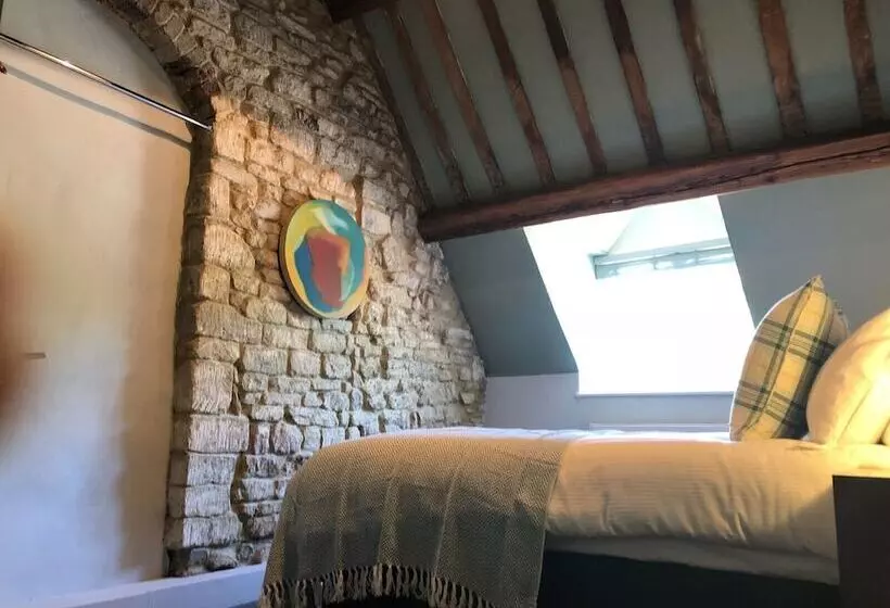 Old Fleece Apartments