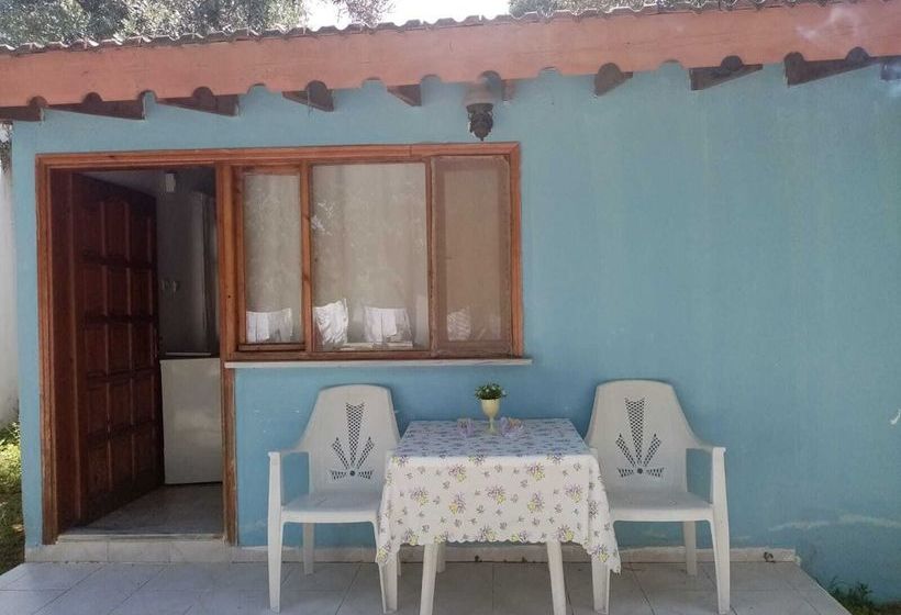 リゾートホテル Elisa Tatil Koyu