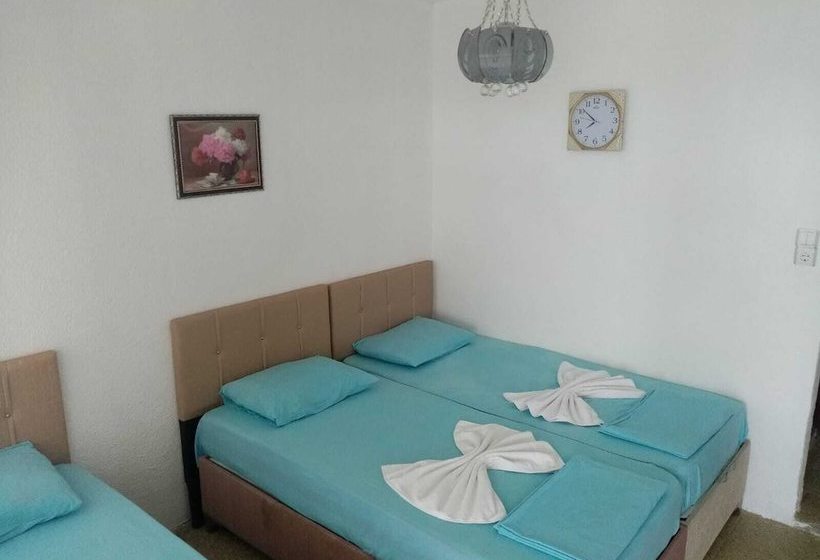 リゾートホテル Elisa Tatil Koyu