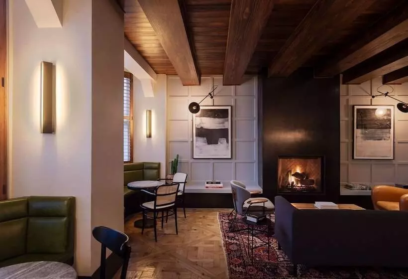 Roost Rittenhouse