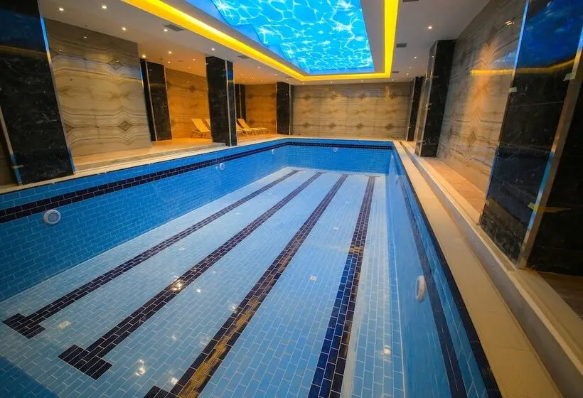 Aymi̇ra Hotel & Spa