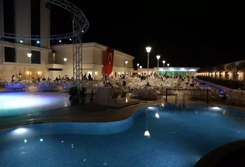 Aymi̇ra Hotel & Spa