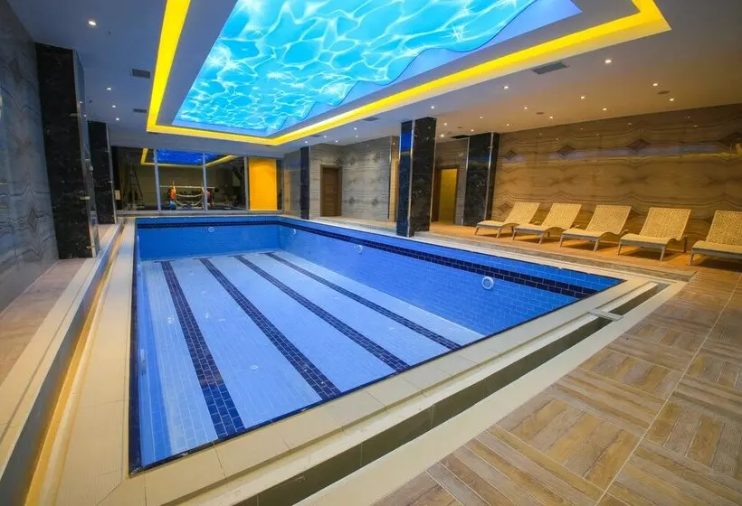 Aymi̇ra Hotel & Spa