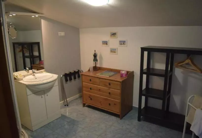 Aamiaismajoitus (B&B) Domaine Lacoste