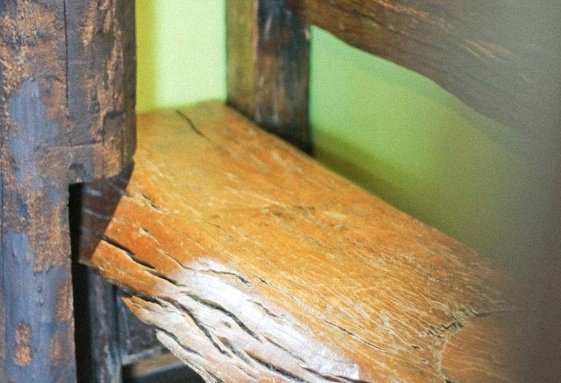 تختخواب و صبحانه Fanlin House