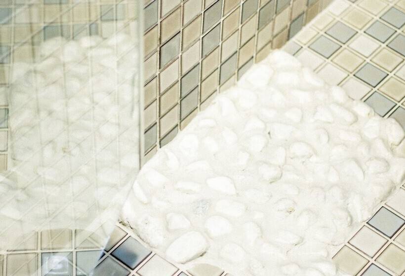 تختخواب و صبحانه Fanlin House