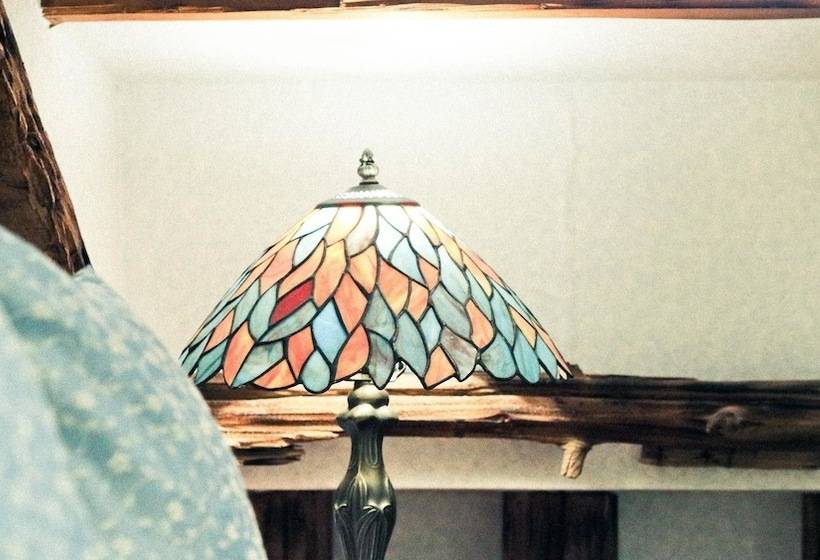 تختخواب و صبحانه Fanlin House