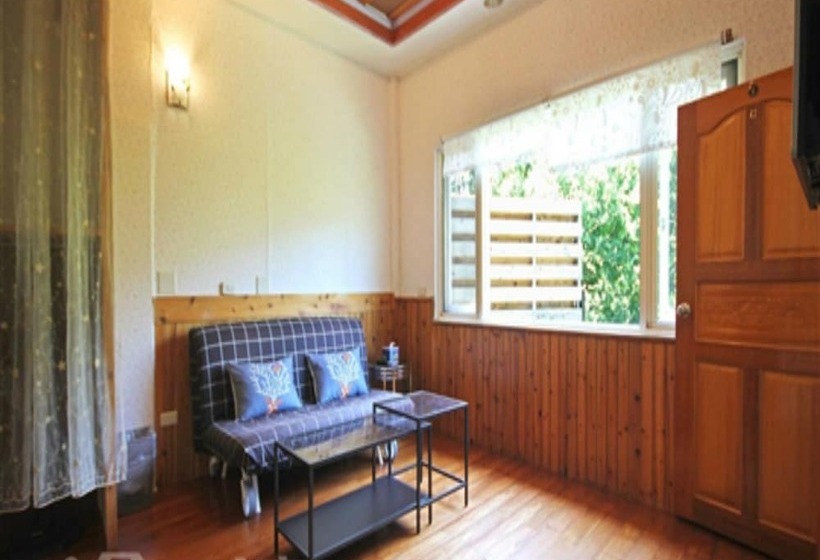 تختخواب و صبحانه Home Of The Fireflies