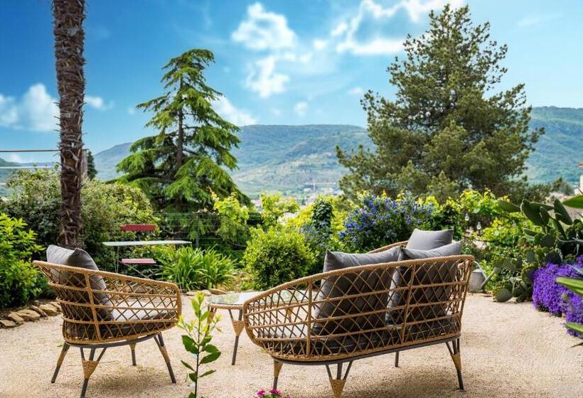 مبيت وإفطار La Maison Jaffran, Suite En Ville