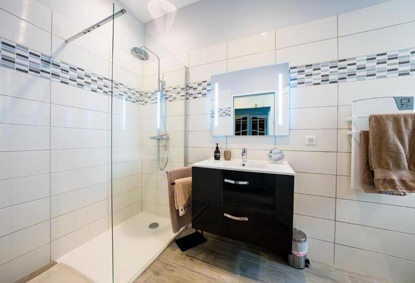 مبيت وإفطار La Maison Jaffran, Suite En Ville