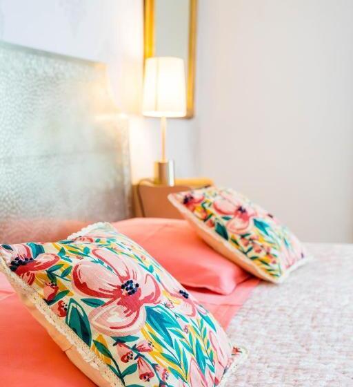 مبيت وإفطار La Maison Jaffran, Suite En Ville