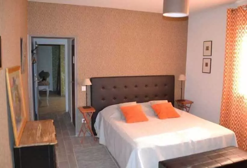 Aamiaismajoitus (B&B) La Maison Jaffran, Suite En Ville