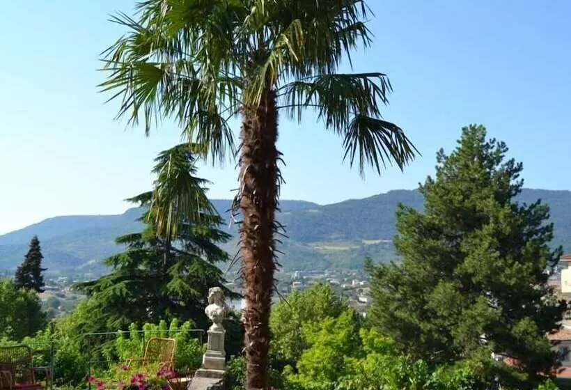 Aamiaismajoitus (B&B) La Maison Jaffran, Suite En Ville