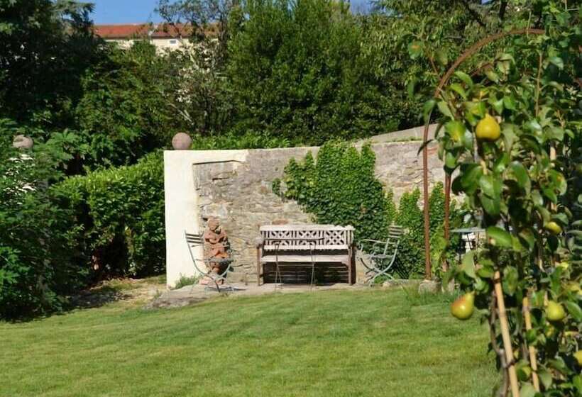 مبيت وإفطار La Maison Jaffran, Suite En Ville