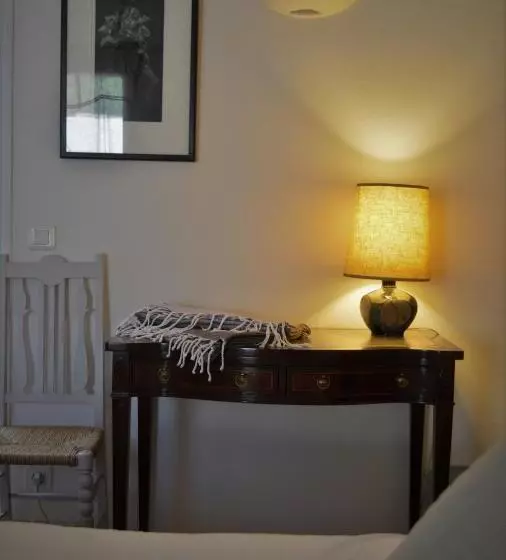 Aamiaismajoitus (B&B) Le Chat Sur Le Toit