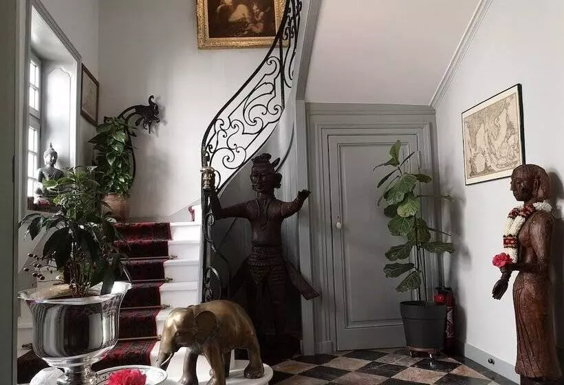 تختخواب و صبحانه La Résidence Des Indes