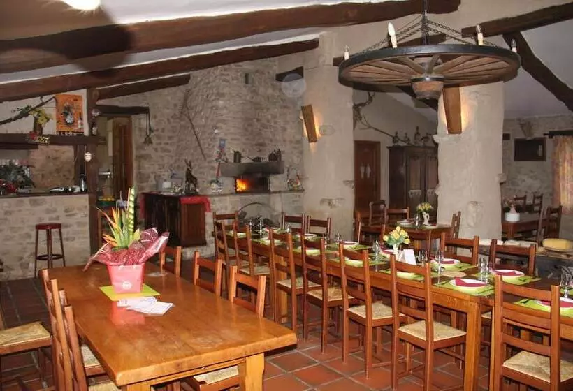 Chambres D Hôtes Domaine Du Bas Chalus