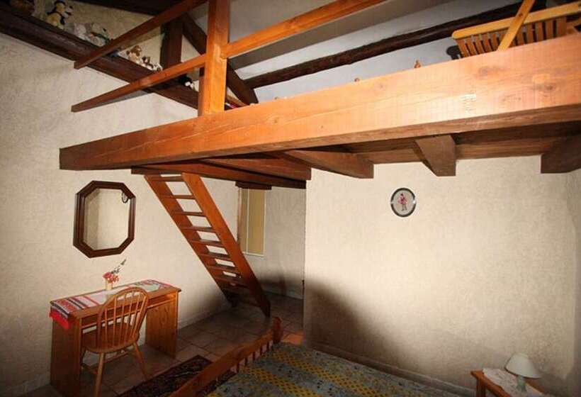 Chambres D Hôtes Domaine Du Bas Chalus