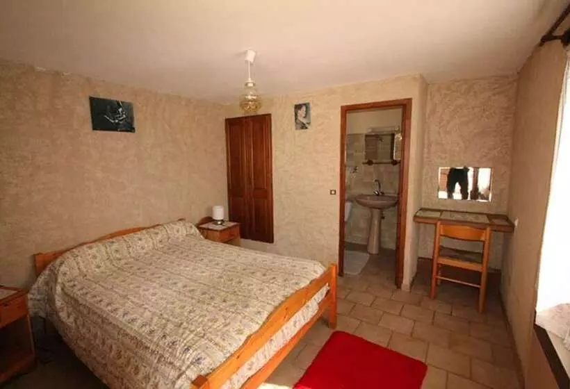 Chambres D Hôtes Domaine Du Bas Chalus