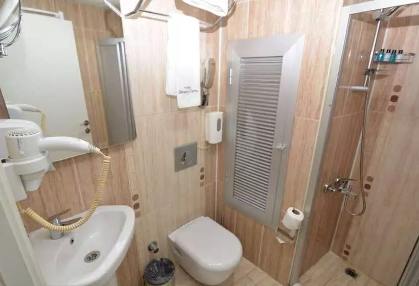 Grand şah Otel