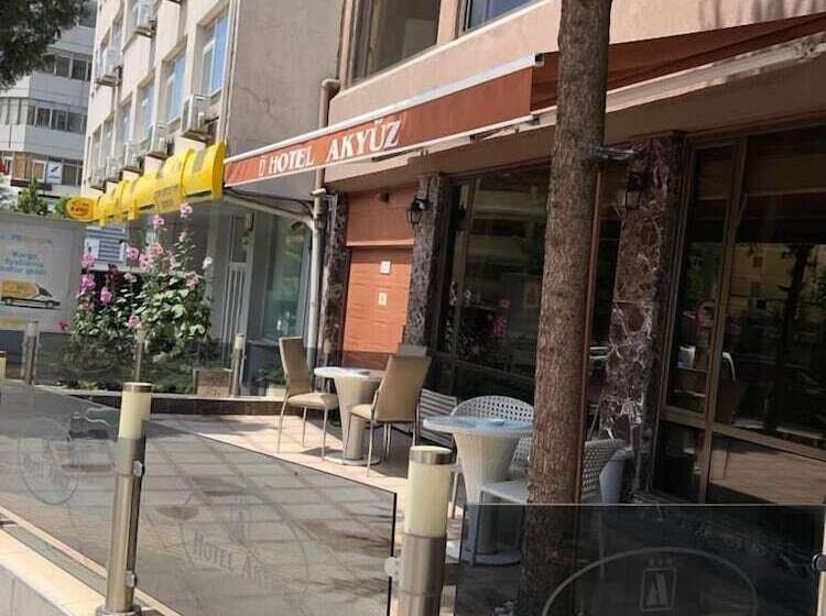 هتل Akyuz
